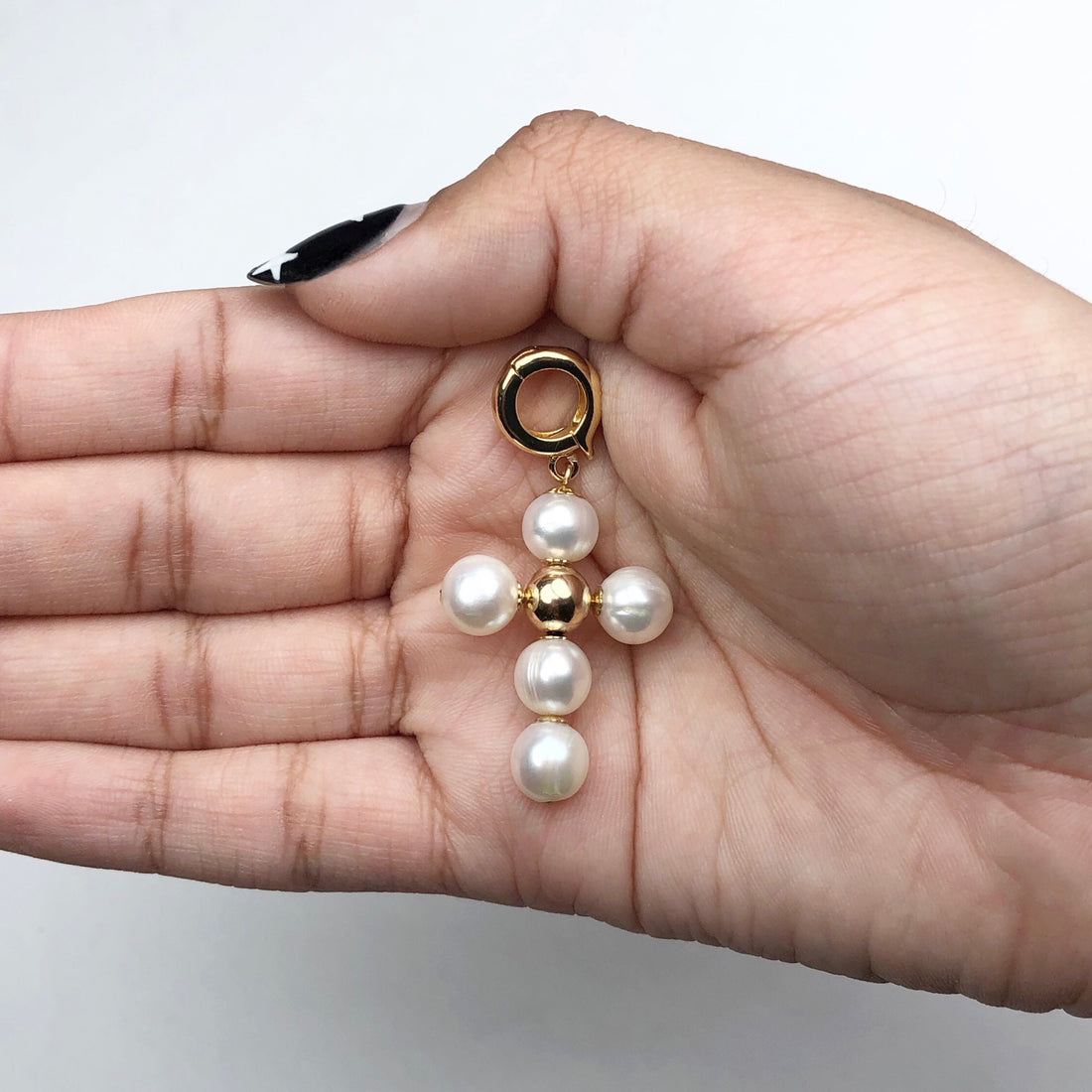 Perla Grande Freshwater Pearl Handmade Cross Pendant