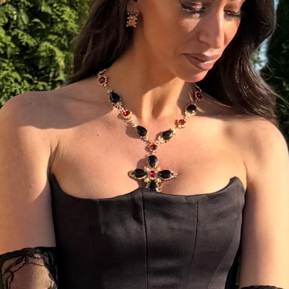 Dama Oscura Necklace - Oriana Lamarca LLC