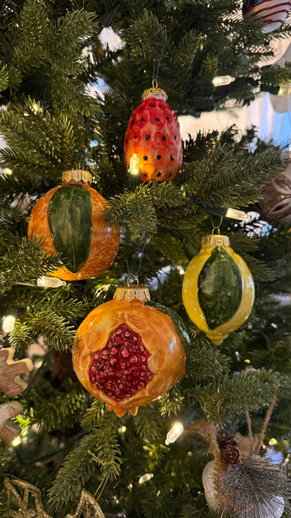 Melograno Sicilian Handpainted Ceramic Ornament