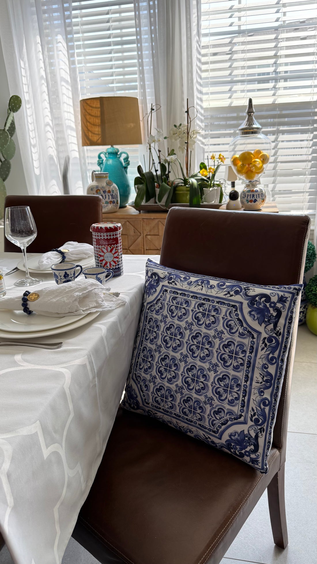Blue Maiolica Pillow Cover