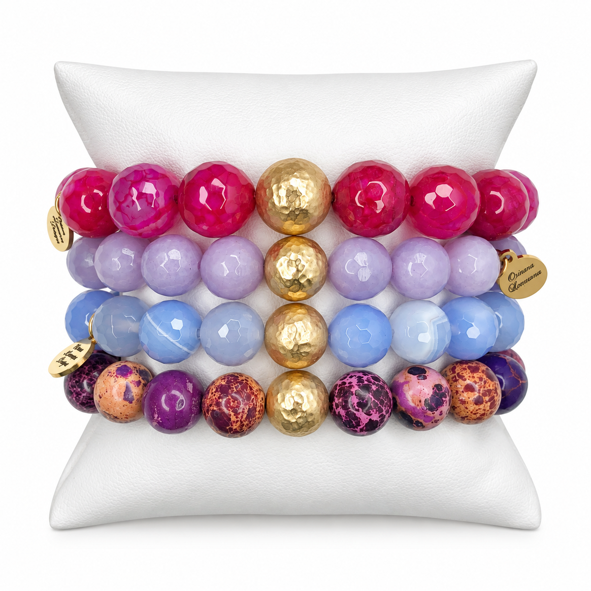Pretty Woman Armparty on white studio background
