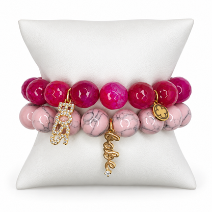 "BOSS Babe" Armparty on white studio background