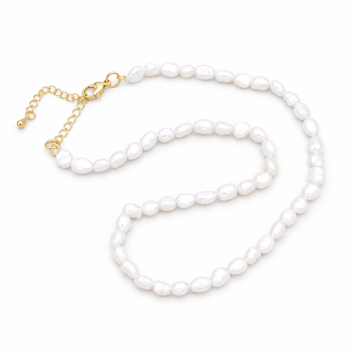 Freshwater Pearl Necklace studio photo