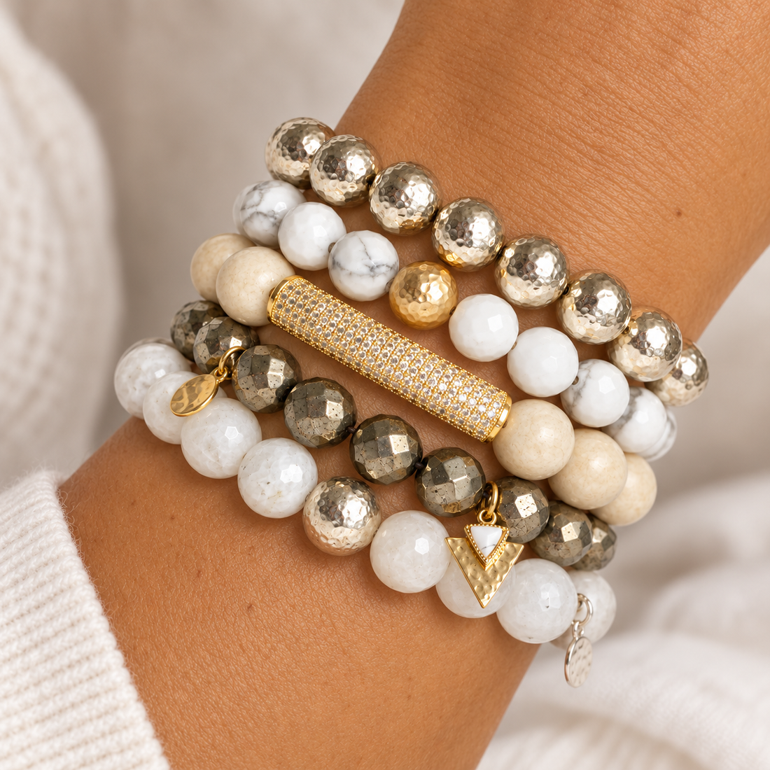 5th Ave Armparty on a woman&