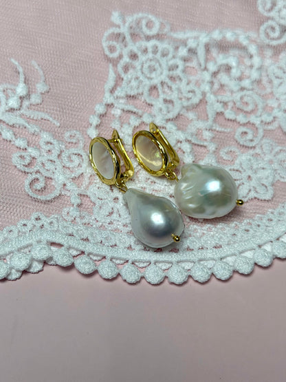 Molten Mother of Pearl with Gold Baroque Pearl Earring