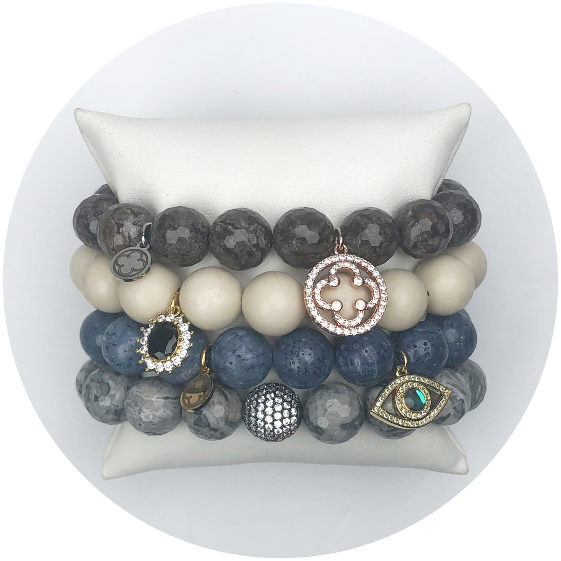 Clear Blue Skies Armparty