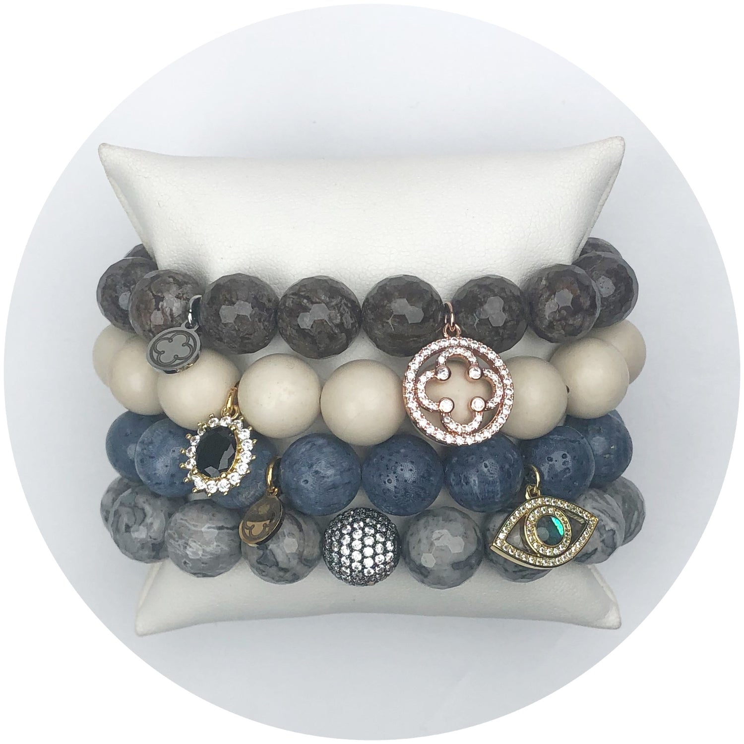 Clear Blue Skies Armparty