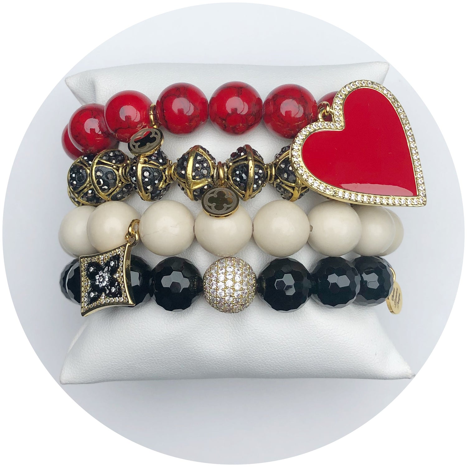 Roxy Red Armparty