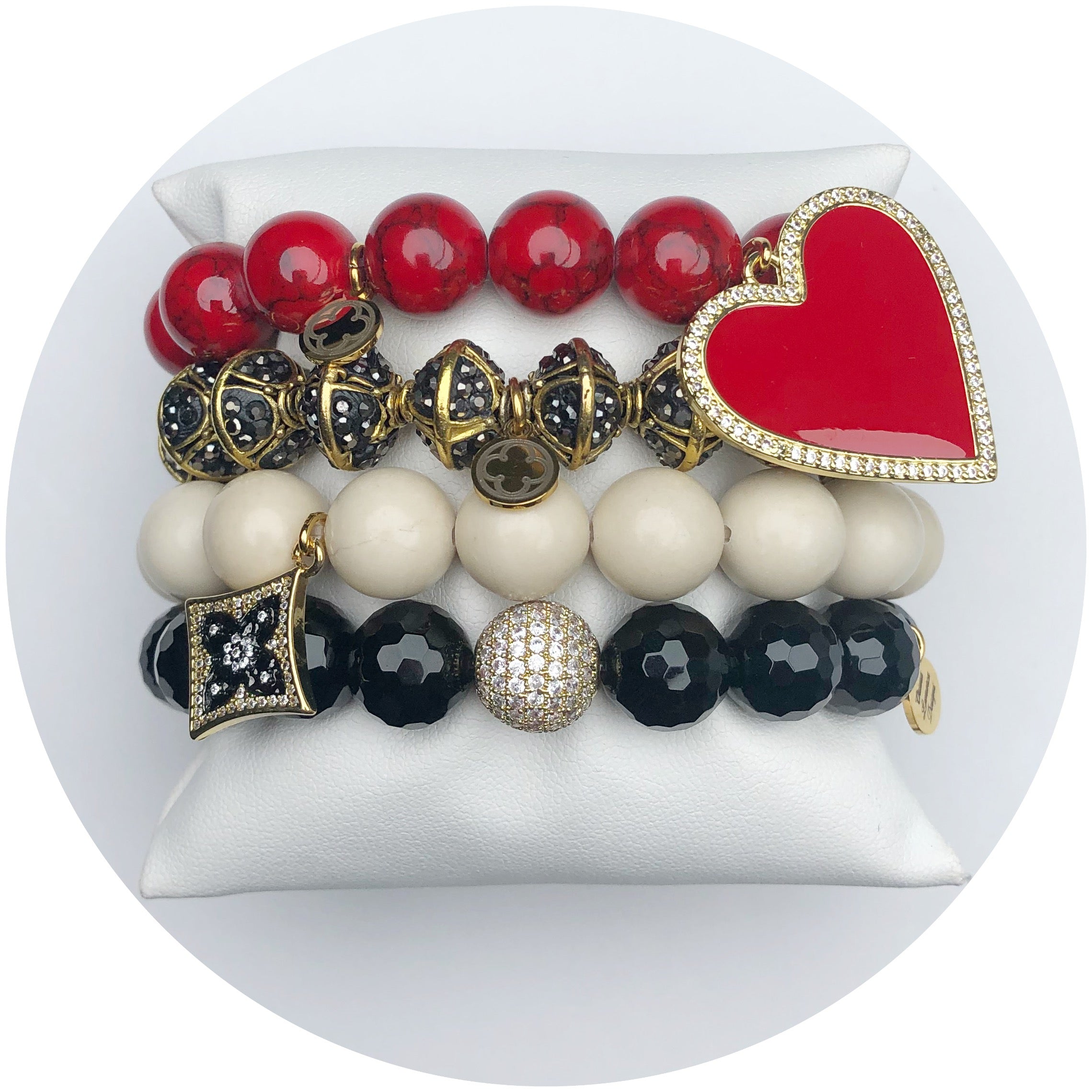 Roxy Red Armparty