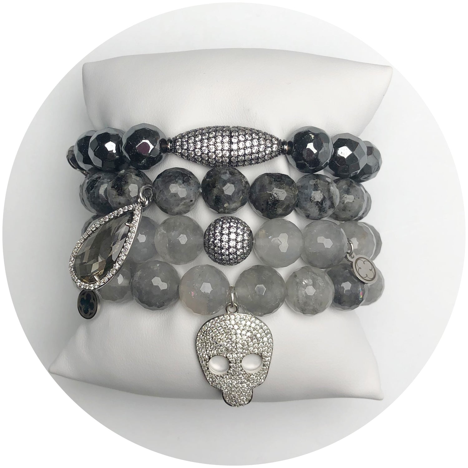 Haunting Halloween Skull Armparty