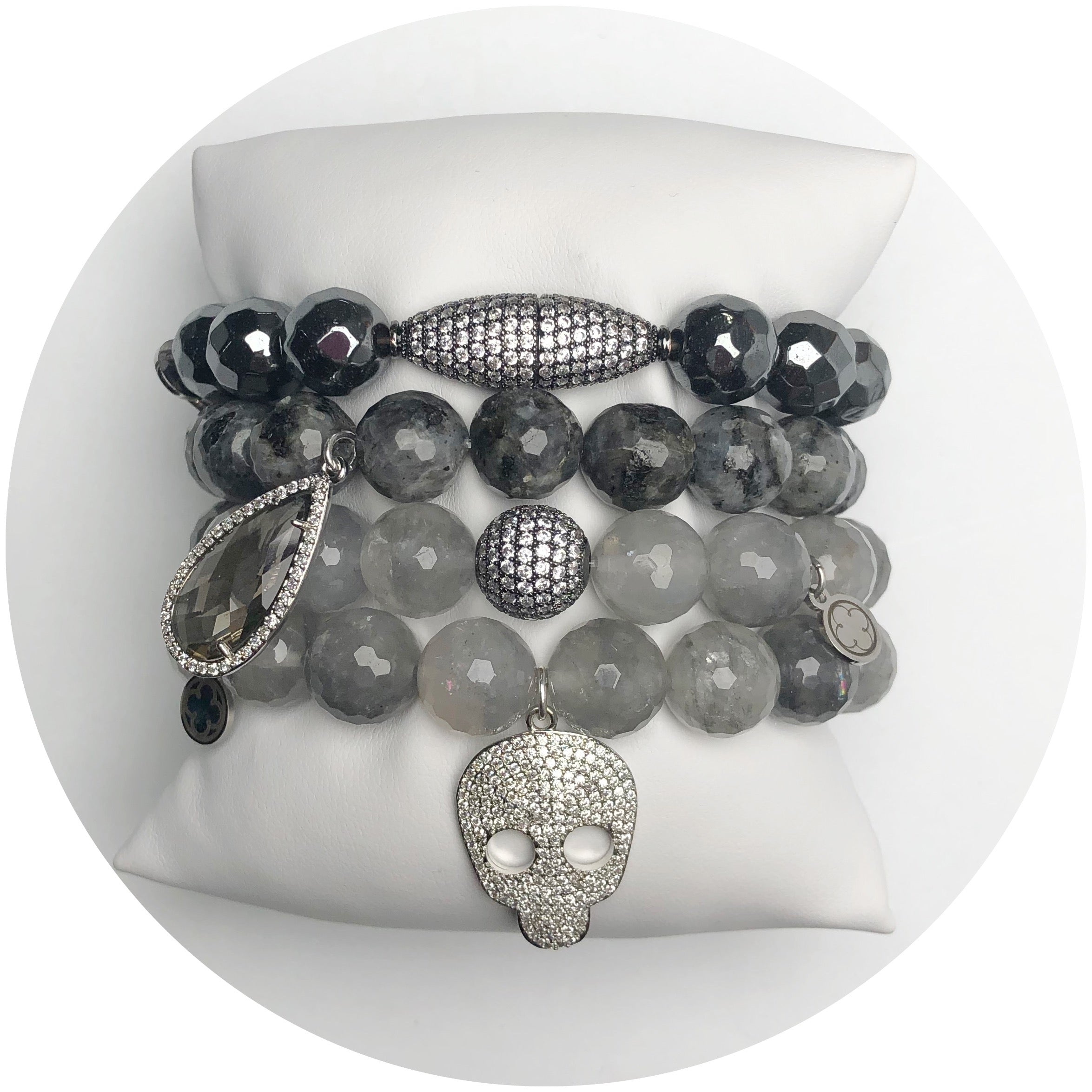 Haunting Halloween Skull Armparty