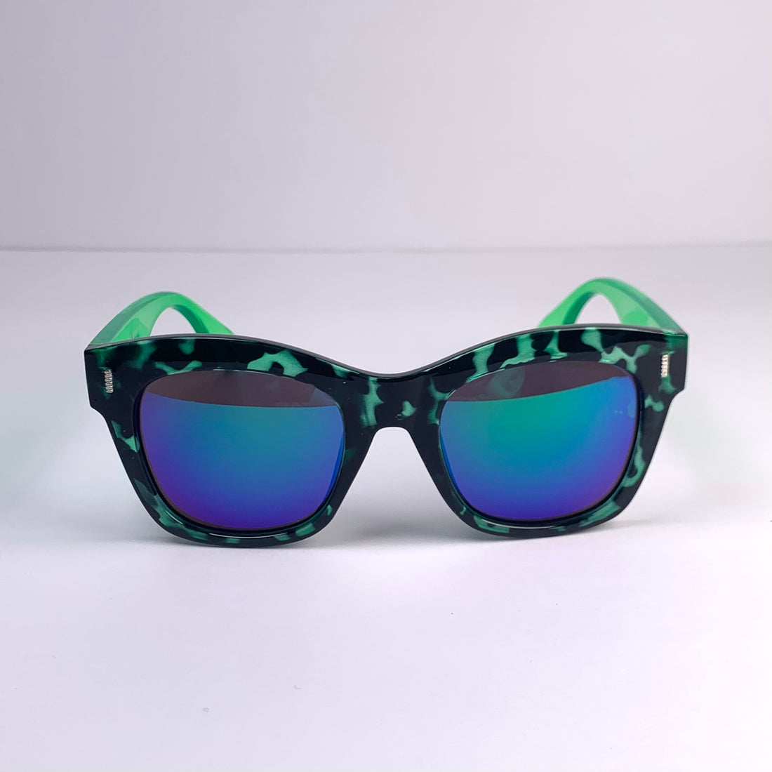 Tortoise/Green Square Frame Sunglasses