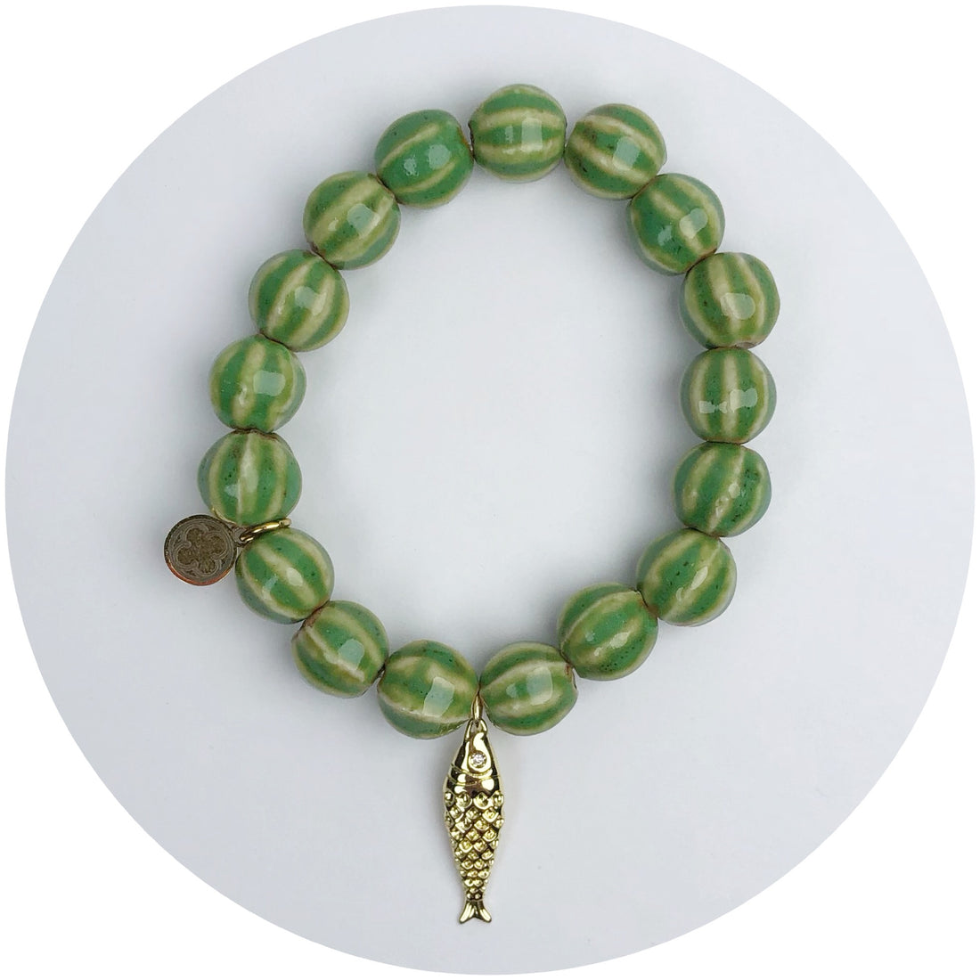 Verde Ceramic Riccio Bead with Gold Sardine Pendant