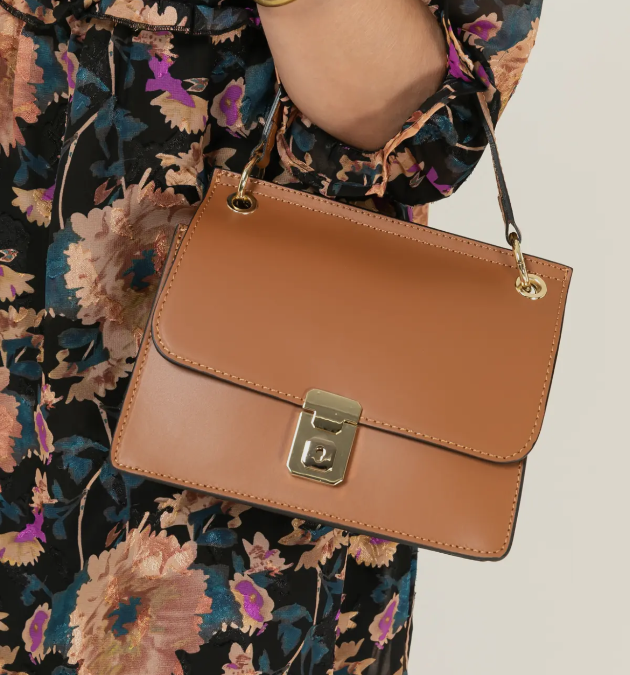 Patrizia Camel Leather Bag with Crossbody Strap