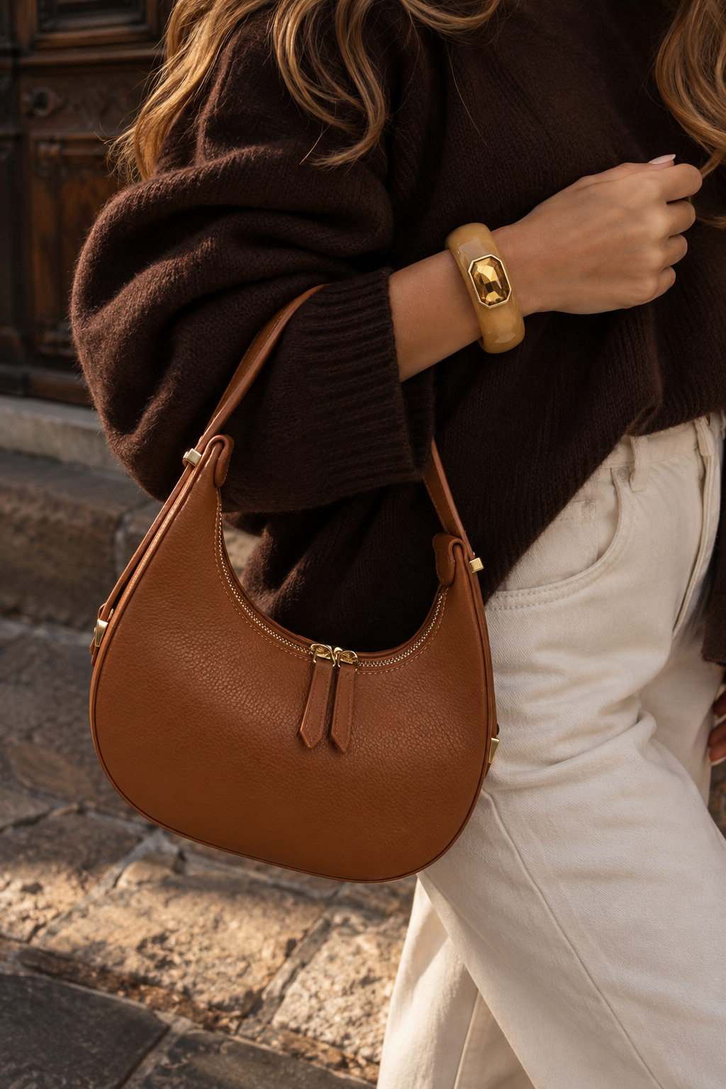 Mezza Luna Natural Leather Handbag