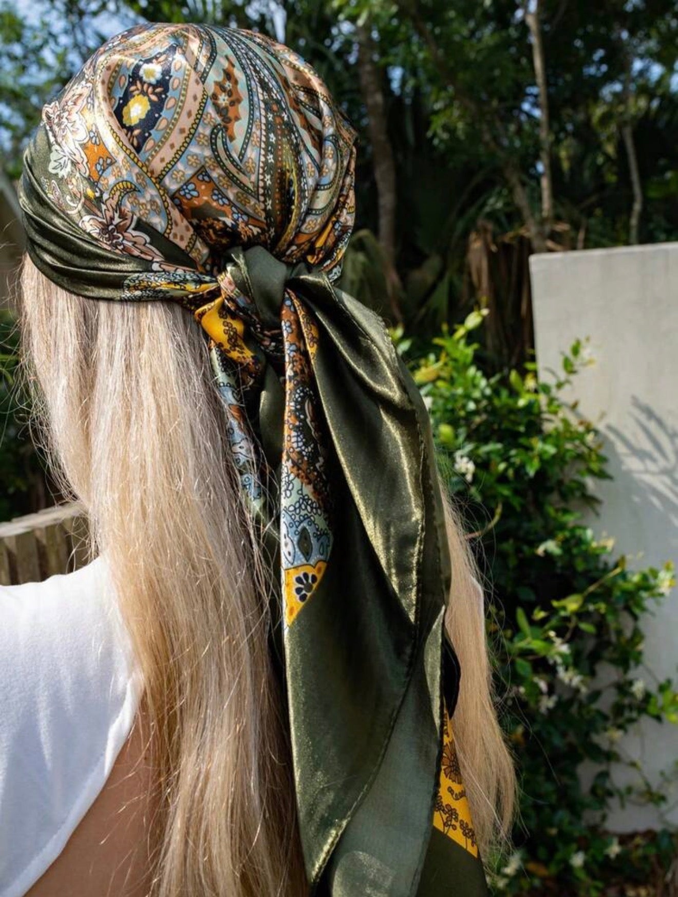 Green Paisley Medium Foulard