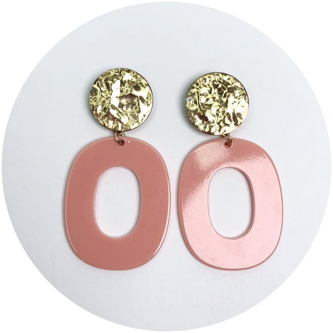 Seychelle Coral Pink Earrings Round Top