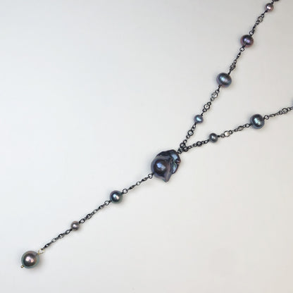Peacock Pearl Lariat