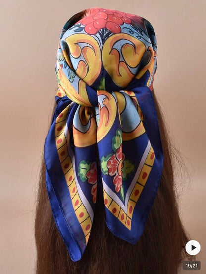 Foulard - Oriana Lamarca LLC