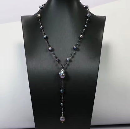 Peacock Pearl Lariat