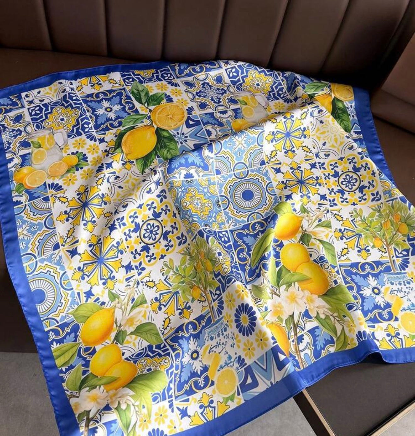 Foulard - Oriana Lamarca LLC