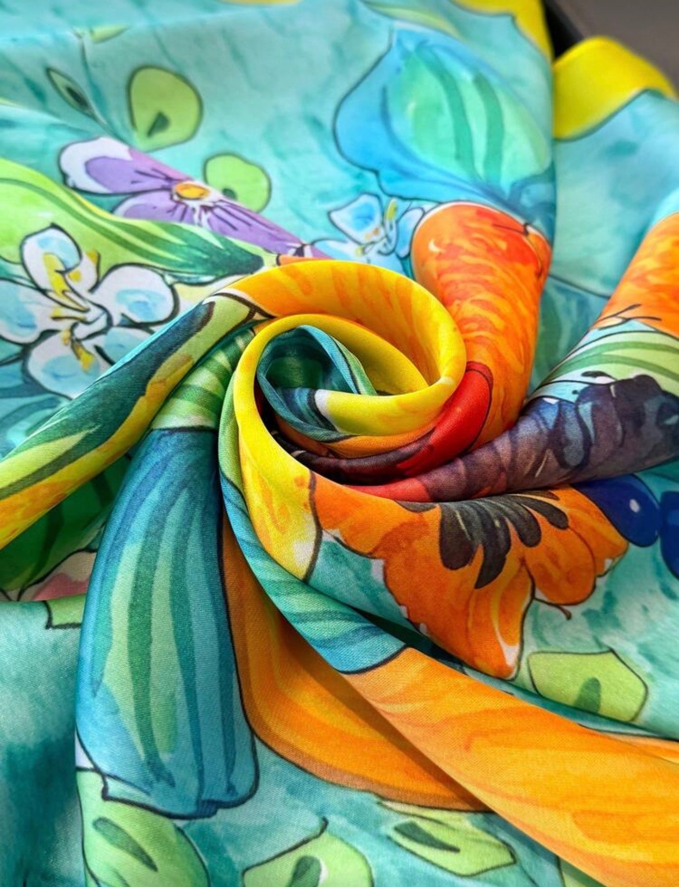 Foulard - Oriana Lamarca LLC