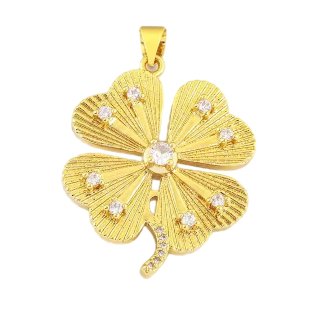 Pavé Lucky Clover Pendant