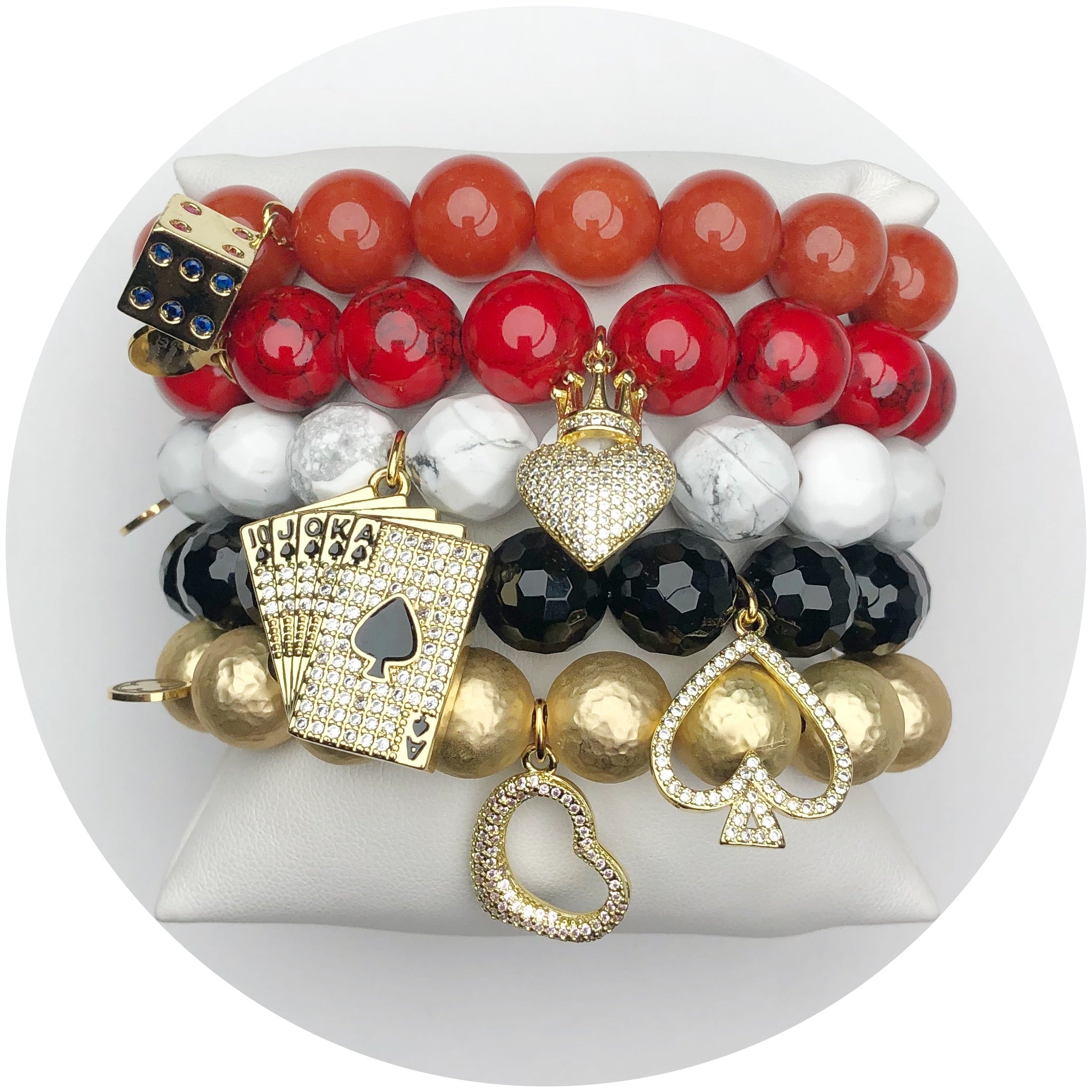 Queen of Hearts Armparty