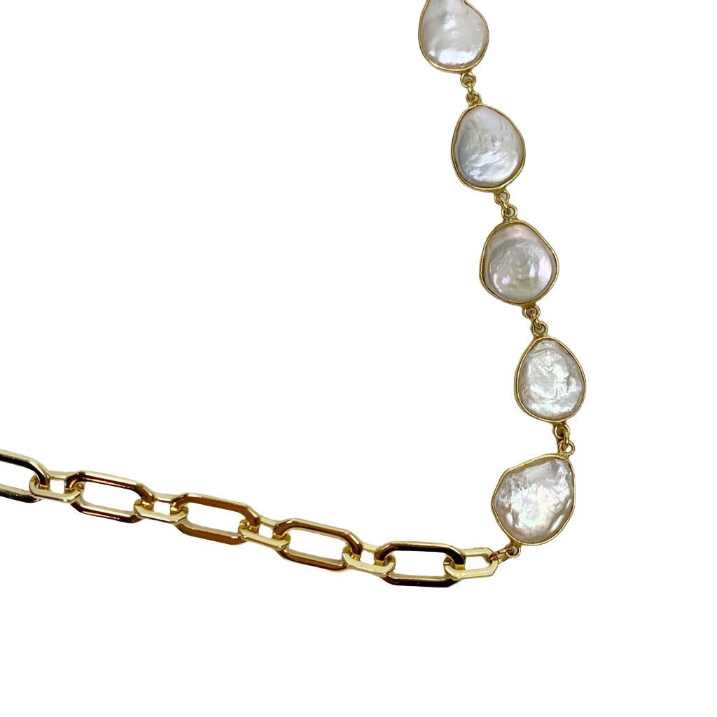 Gold Bezel Pearl Necklace