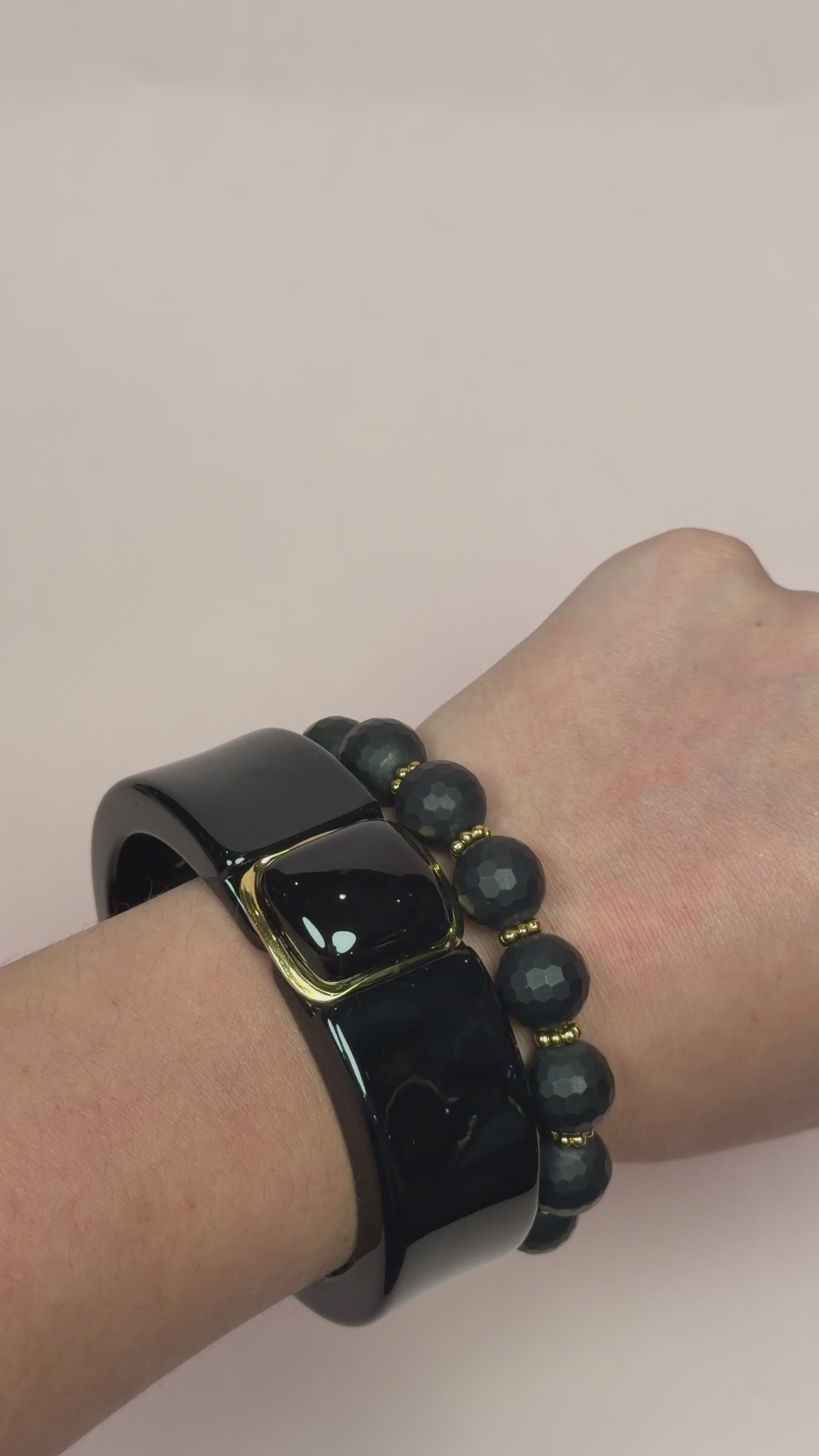 Valentina Black Hinged Bangle