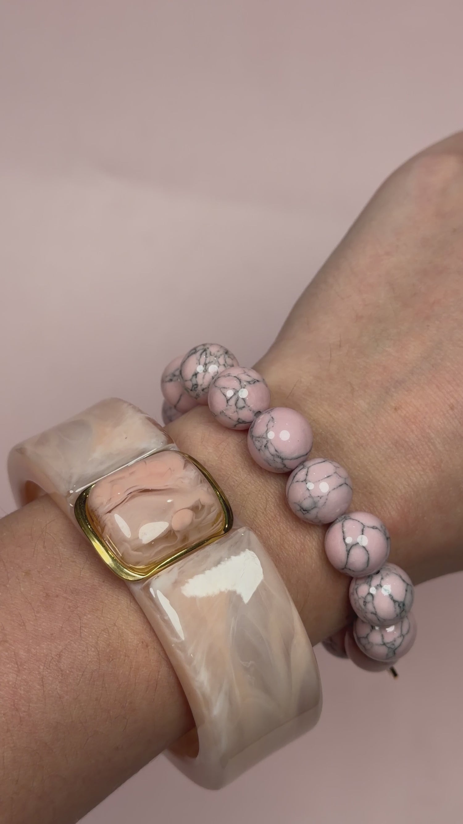 Valentina Rose Pink Hinged Bangle