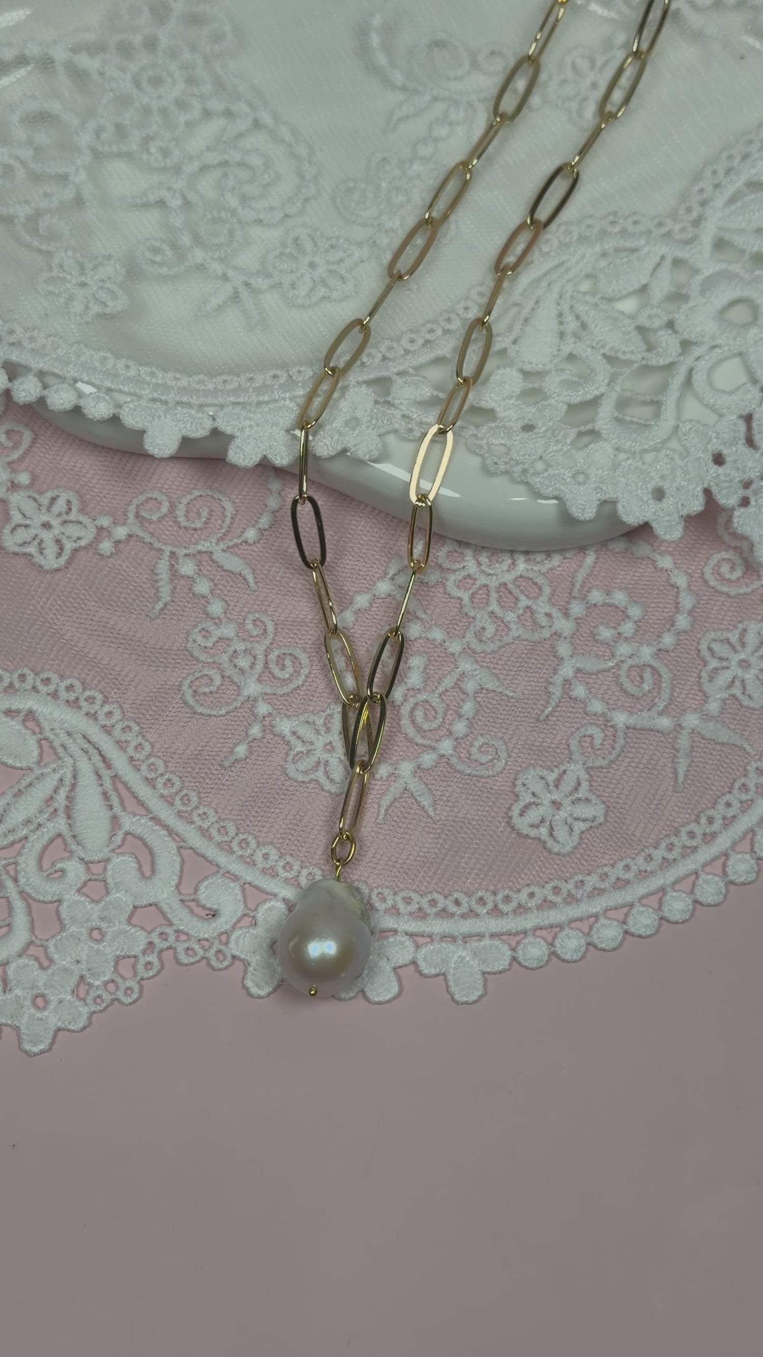 Baroque Pearl Drop Necklace