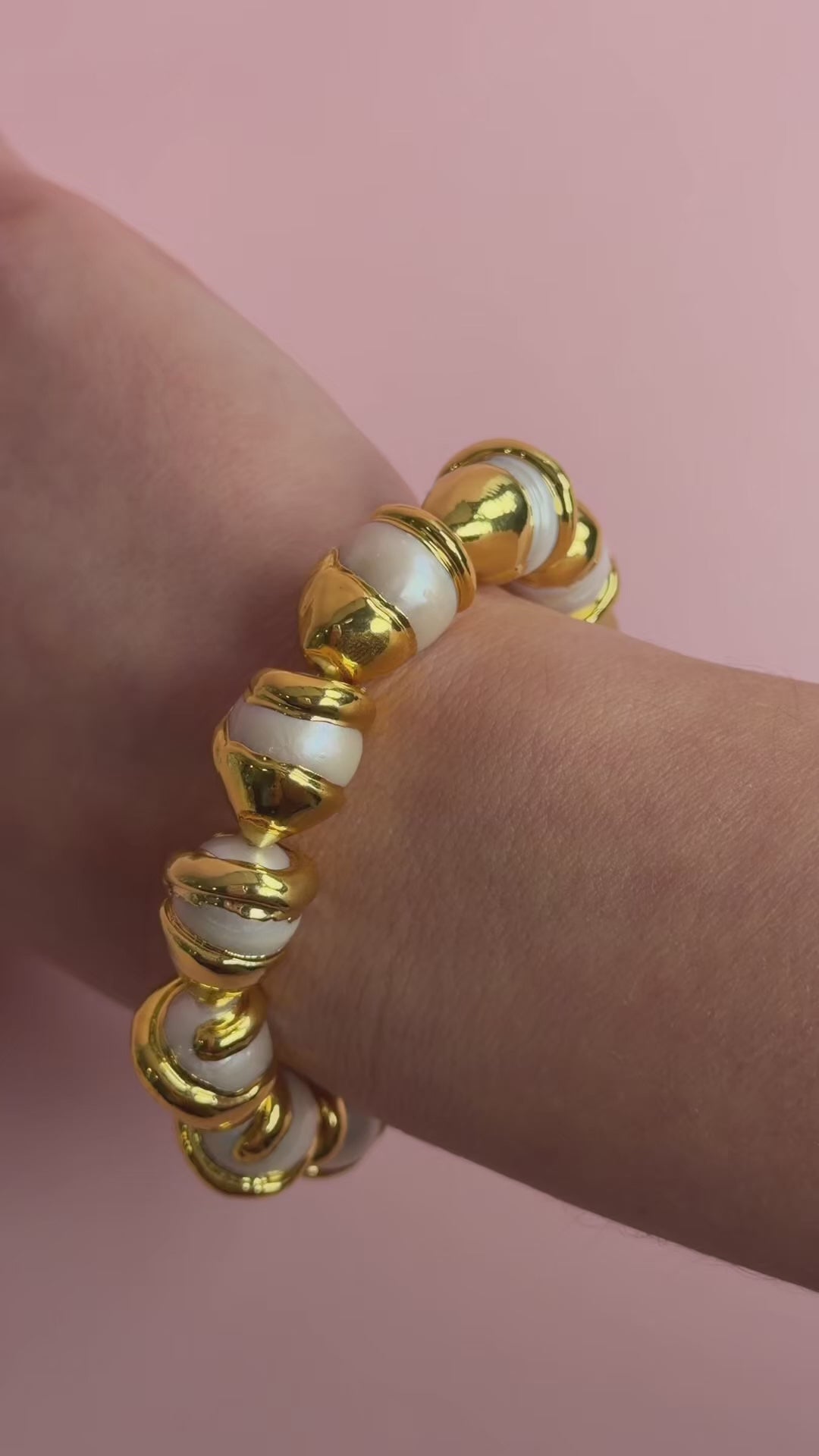 Pearl Bezel Bracelet