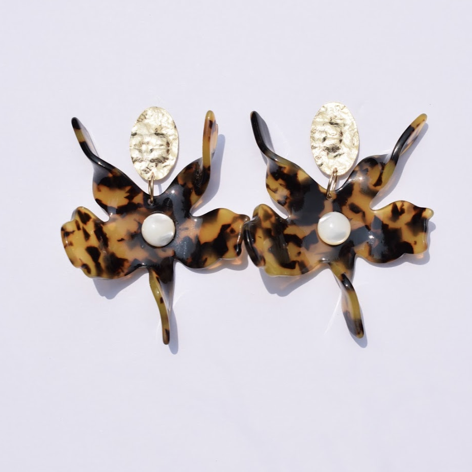 Wildflower Tortoise Acrylic Earrings - Oriana Lamarca LLC