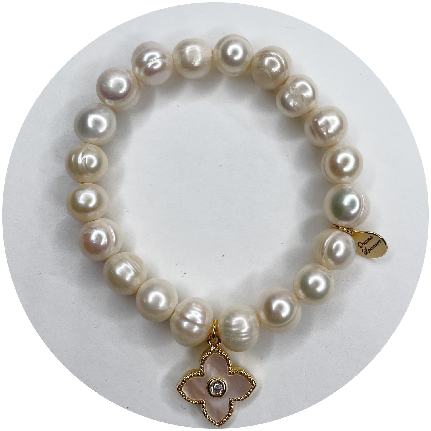 Freshwater Pearls with Mother of Pearl Pointed Clover